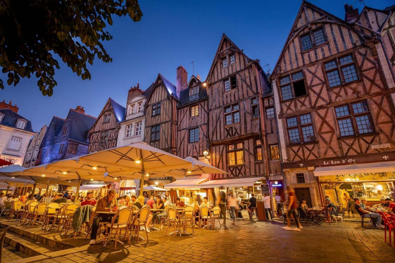 Maison Tourangelle Chic & Cosy Avec Cour Tours Exterior foto